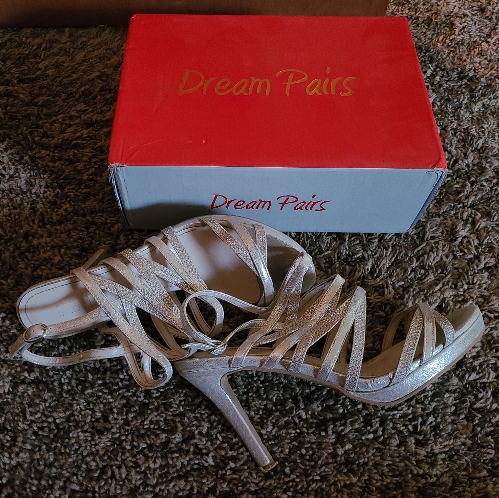 Silver high heels 4.35 inch heel